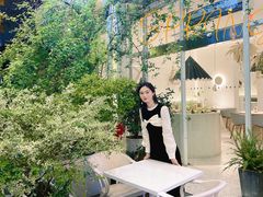 -春树下·树屋花房西餐厅(罍街AS1980店)