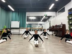 -快乐琴弦音乐舞蹈艺术教育中心(马连道校区)