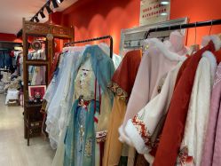 -宝蝶记汉服体验馆