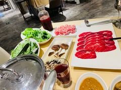 -鼎鼎香·港式火锅(北京SKP店)