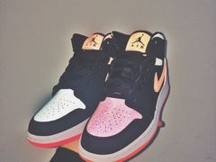 -Air Jordan(世贸天阶店)