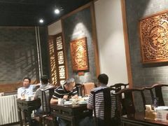 大堂-北平食府·北京烤鸭(北京西站六里桥店)