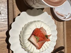 -VERIE BAKEHOUSE