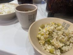 -沈姐万州烤鱼(沙坪坝七中店)