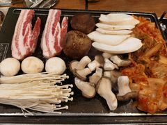 鲜五花肉-香猪坊(五道口店)