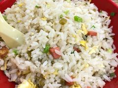 -江城燕子大排档(江汉路步行街店)