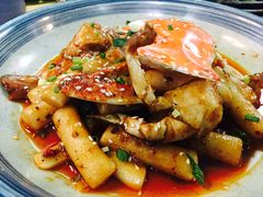 梭子蟹炒年糕-豆蔻电影主题餐厅(四牌楼店)