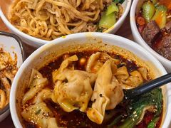 -谭师爷龙抄手(白下路店)