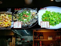 -聚鑫朋酸菜肥肠(文艺路口店)
