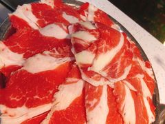 顶饭雪花肥牛-电台巷火锅(静安店)