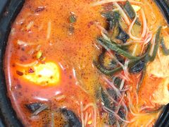 -小蛮椒麻辣烫·麻辣拌(青浦宝龙店)