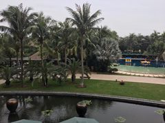 -三亚湾海居铂尔曼度假酒店