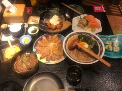 -肥肥虾庄·金牌油焖大虾(杨园滨江时代walk店)