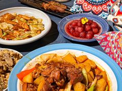-伊带伊路新疆美食府(呼家楼店)