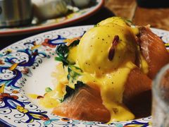 三文鱼班尼迪克-Alimentari早午餐(安福路店)