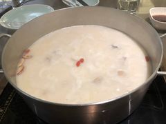-捞王锅物料理(上海世茂广场店)