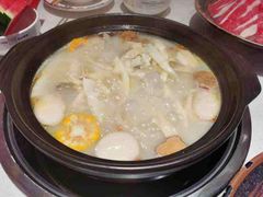 -三人行骨头王火锅(长寿店)