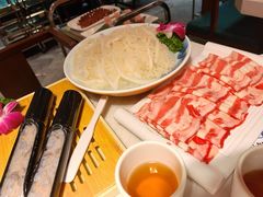 手打虾滑-重庆德庄火锅(映月湖环宇城店)