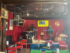 -东岸Cafe 爵士俱乐部