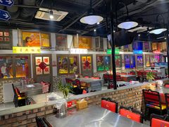 -马路牙子烧烤音乐酒馆(望京店)