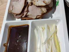 -李连贵熏肉大饼(金隅嘉品Mall店)