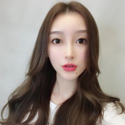 -洛施奇烫发染发沙龙