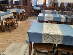 -芳芳餐厅(白沙路店)