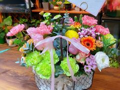 -何兮花店·气球派对鲜花店(马桥银春路万科城店)