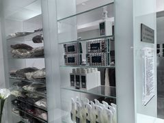 -福奈特洗衣洗鞋(宝山一二八纪念路店)