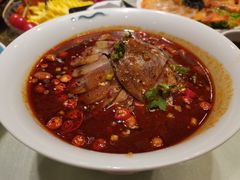 -鑫巴蜀小镇 · 水煮鱼专研店(玉桥店)