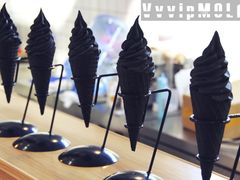 餐具摆设-章台柳铜锣烧(苏州中心店)