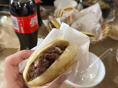 -闫家驴肉老店(华电一校店)