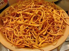 -龍歌自助小火锅(市南金茂湾店)