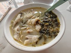 -明呈黄鱼面馆(斜土路店)