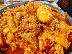 炒年糕-姜虎东白丁烤肉(恒隆广场店)