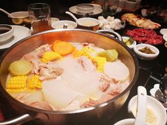 澳门鸡脚猪骨煲（小）-官也街澳门火锅(新源里店)