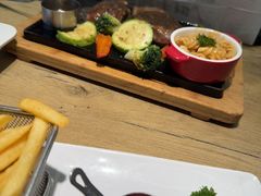 -豪客来牛排(人民东路店)