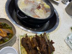 -九寨特色牦牛肉汤锅 羊肉汤锅