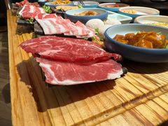 -明洞阿姨·韩式酱蟹烤肉·创意料理(三元桥店)