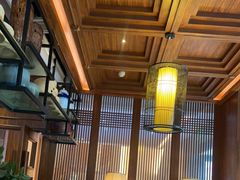 -八府香鸭·啫啫煲(华山路店)