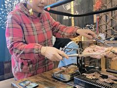 -海拉尔碳烤羊腿烤鸽子(吕营店)