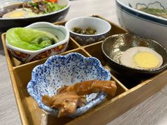 四宫格小菜-康师傅私房牛肉面(北京南站店)