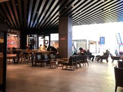 -星巴克臻选(济南万达店)