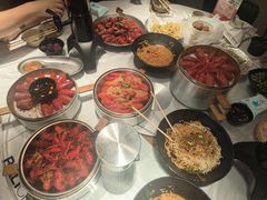 -巴厘龙虾·榜首油焖大虾(音乐学院·沿江酒馆店)