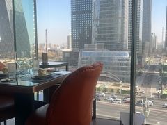 -福楼毕斯罗F Bistronome(国贸商城约会地标景观店)