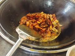 招牌菜柴火鸡-潭州老友灶台鸡·竹屋老灶(光明E城店)