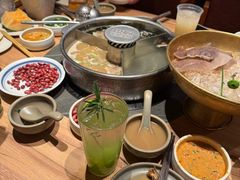 -巴奴毛肚火锅(龙湖锦艺城店)