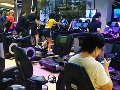 -威克健身游泳(万菱汇店)