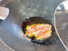 -屯老二农家铁锅炖·行业领军者(梅江店)