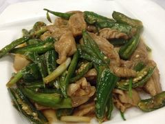 尖椒肥肠-石家饭店原址